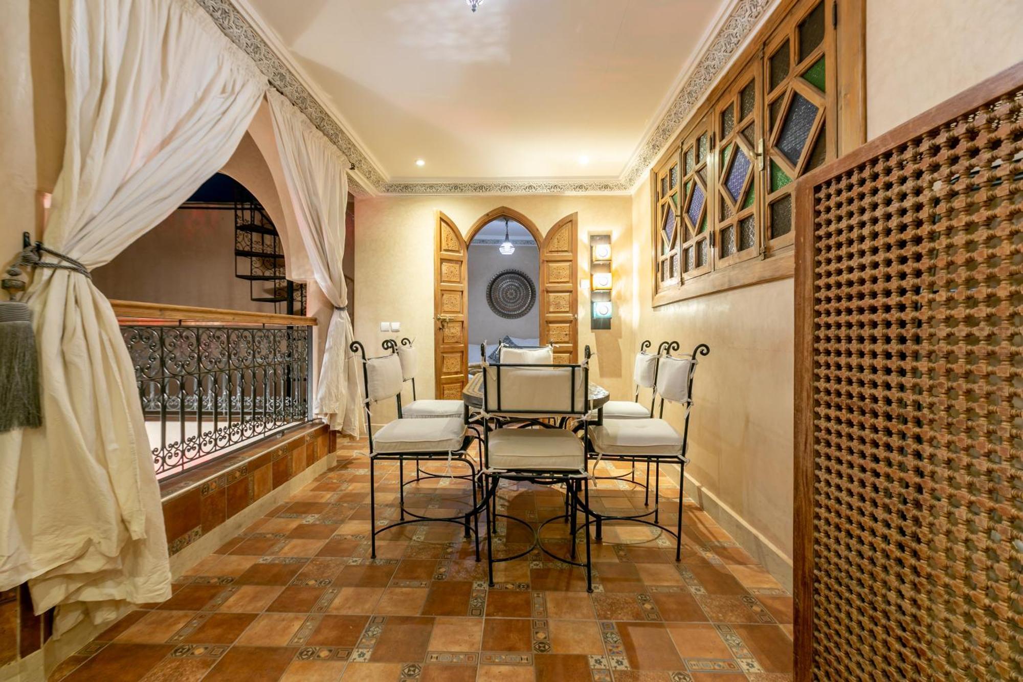 Riad Dali Marrakesh Bagian luar foto